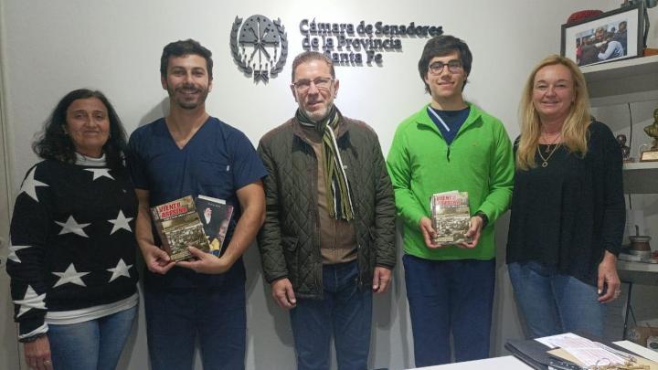 San Justo: el Senador Borla recibió estudiantes de medicina en Casa del Senado