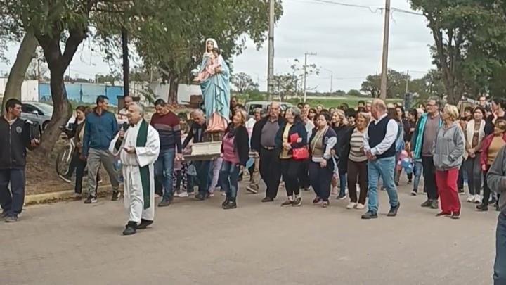 Santa Rosa: Llegó La Virgen del Rosario a la Capilla que lleva su nombre en el Paraje Los Zapallos.
