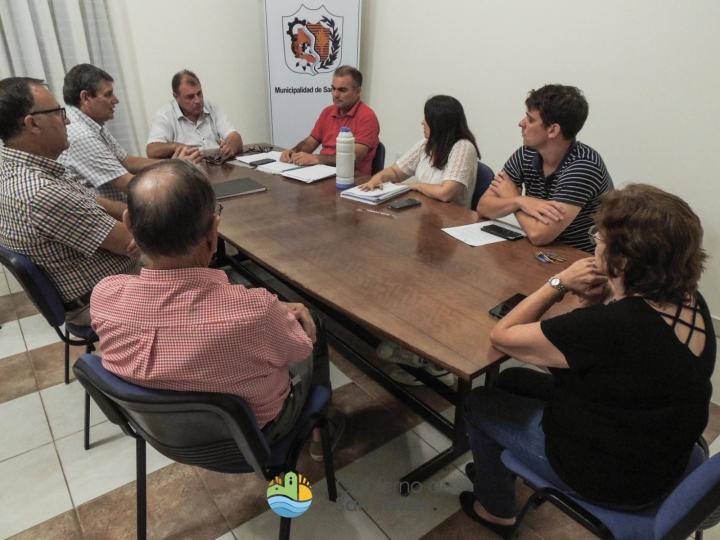 San Javier: Maribel Gonzalez y equipo se reunió con autoridades de la Sociedad Rural 