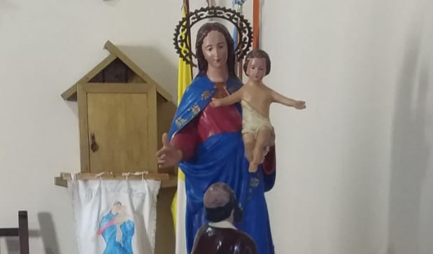 Colonia Francesa: Celebró el Día de la Virgen de la Guardia 