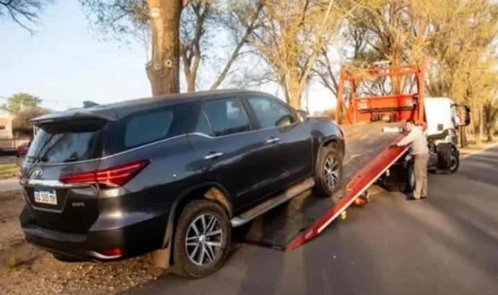 Seguros de autos: desde hoy no se ofrece servicio de grúas para traslado