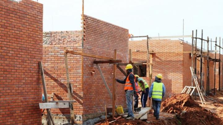 El Gobernador Pullaro lanzó créditos para compra y construcción de viviendas