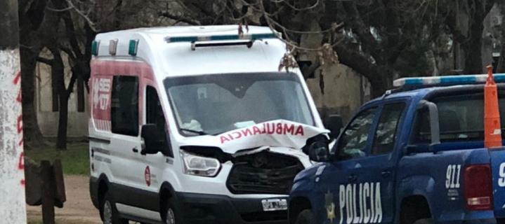 Ambulancia de San Javier chocó un vacuno en Saladero 