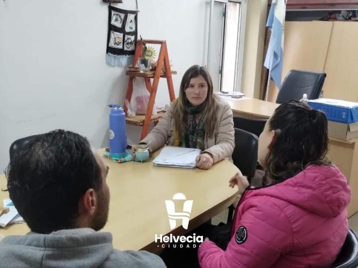 El gobierno de Helvecia escuchó a jóvenes de la localidad que realizan sus estudios en San Javier 