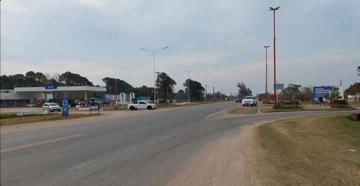 Nuevo semáforo para el acceso sur e iluminación LED en Avenida Alvear 