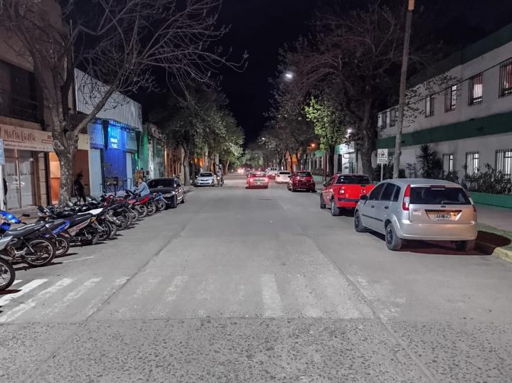 Nuevo tramo de iluminación LED en calle Alvear de San Javier 