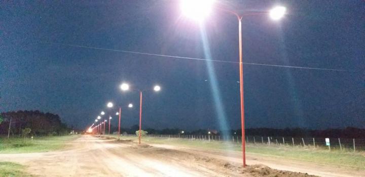 La Brava: Nuevas luces LED en la Avenida Malvinas Argentinas y agradecimiento a Vialidad Provincial 