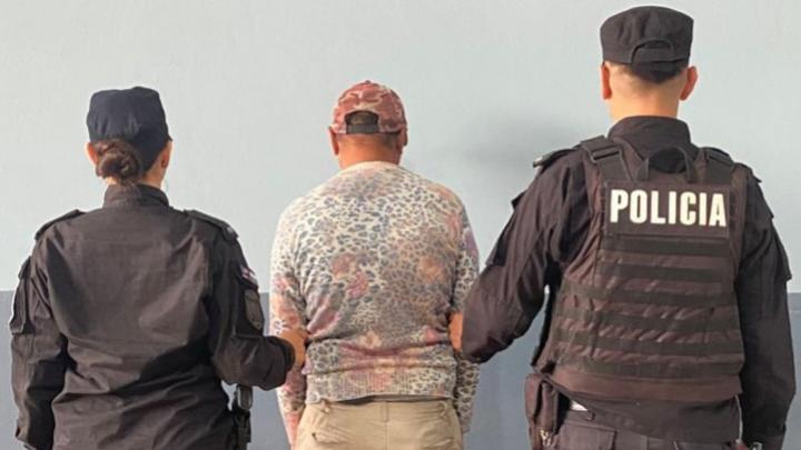 San Justo: un aprehendido por sacarle la bolsa del canasto de la bicicleta a una mujer