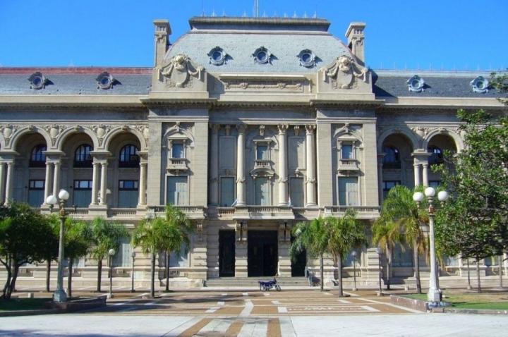 Paritarias estatales: ofrecieron un 8% para el trimestre