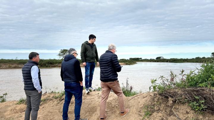 Trabajan en soluciones para disminuir el impacto de la bajante en el Arroyo Calchines