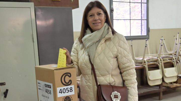 Clara García llamó a votar y remarcó que: 