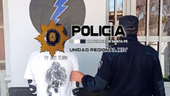 San Javier: un masculino fue atrapado en el interior de una casa
