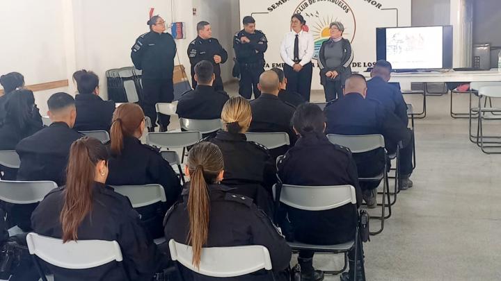 La Unidad Regional XIV se capacita: manejo de materiales peligrosos, primeros auxilios y RCP