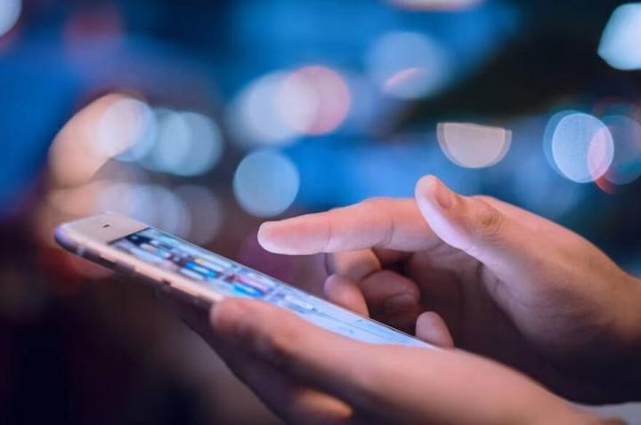 Llevó a arreglar el celular y le sacaron un préstamo con una billetera virtual