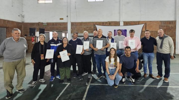 Borla confirmó la firma de convenios por más de 70 millones de pesos para cuatro clubes deportivos